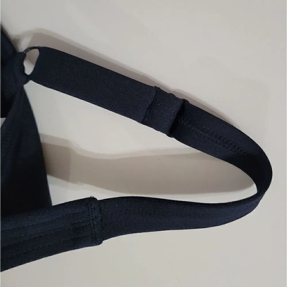 TYR Women’s Solid V-Neck Sheath Plus - Picture 12 of 13